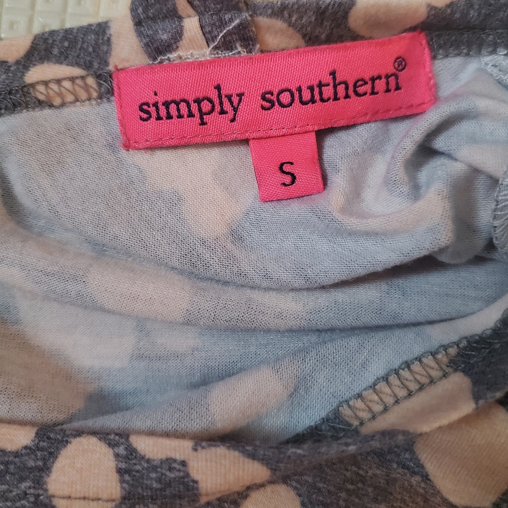 Simply Southern Small Top - Picture 3 of 4